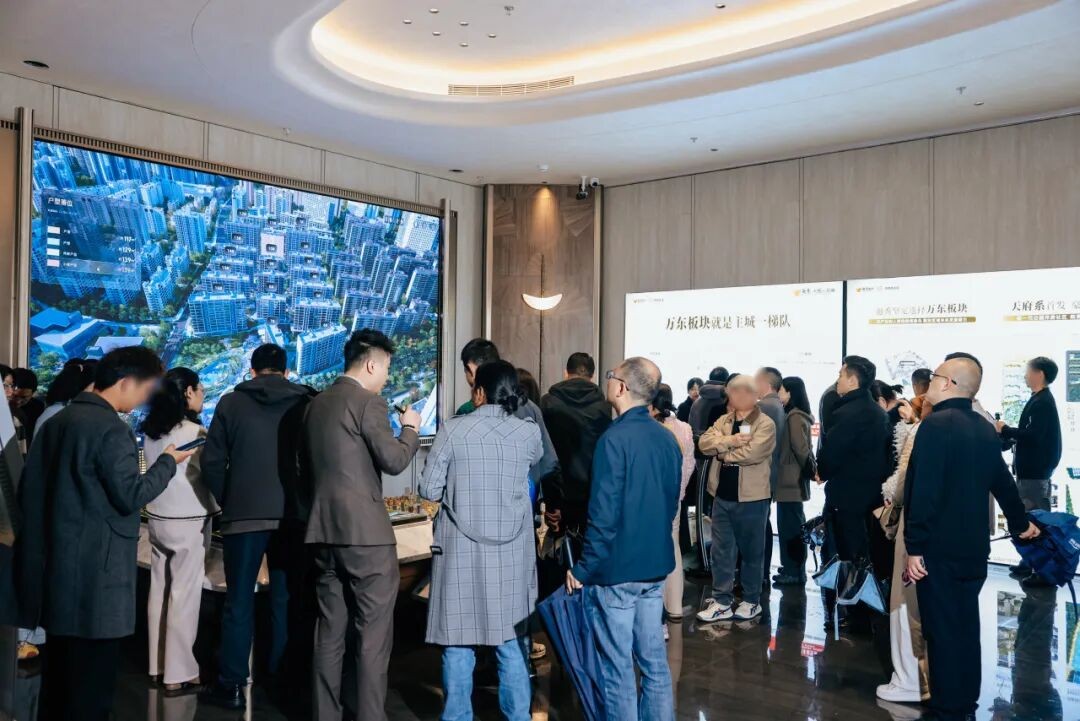 楼市快速升温  越秀·天悦云萃Ⅲ开放2日到访突破2000！